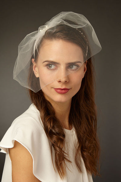 Simple Bridal Tulle Blusher Veil Comb - Cappellino Millinery